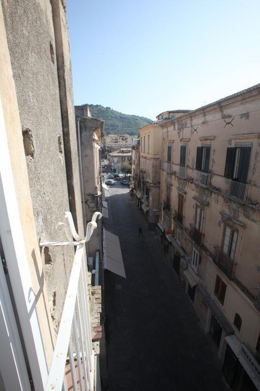 Al Vecchio Castello Bed & Breakfast Tropea Exterior photo